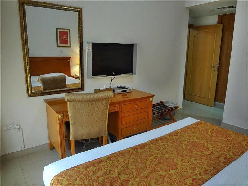 Flamingo Hotel Apartments Abu Dhabi Esterno foto